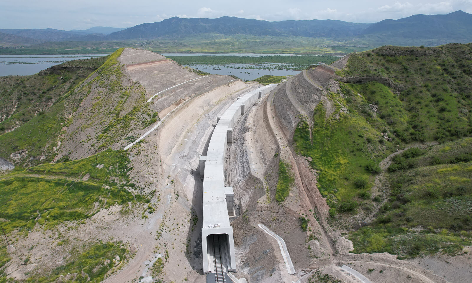 kalyon-insaat-projelerımız-Azerbaycan –ahmedbeyli – Horadiz – Minicivan – Ağbend-Otoyolu-Projesi-galeri-7.jpg