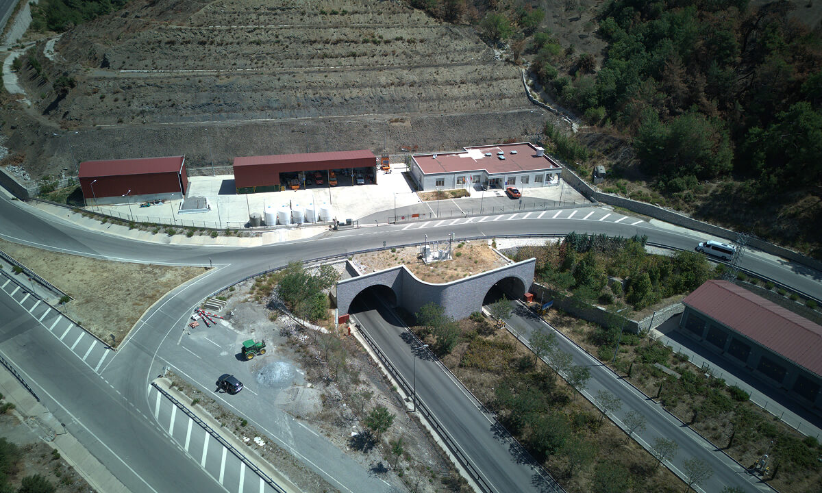 alyon-insaat-projelerımız-ulastırma-altyapısı-projeleri-sabuncubeli-tüneli-ve-baglantı-yolları-galeri-5.jpg